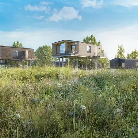 Ostsee Baumhaushotel In Der Mit Sauna Und Whirlpool Rezort Wangels