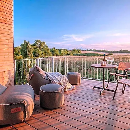 Ostsee Baumhaushotel - Auf Hoehe Der Baumkronen 度假村 Wangels