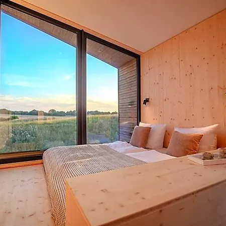 Ostsee Baumhaushotel - Auf Hoehe Der Baumkronen * Wangels